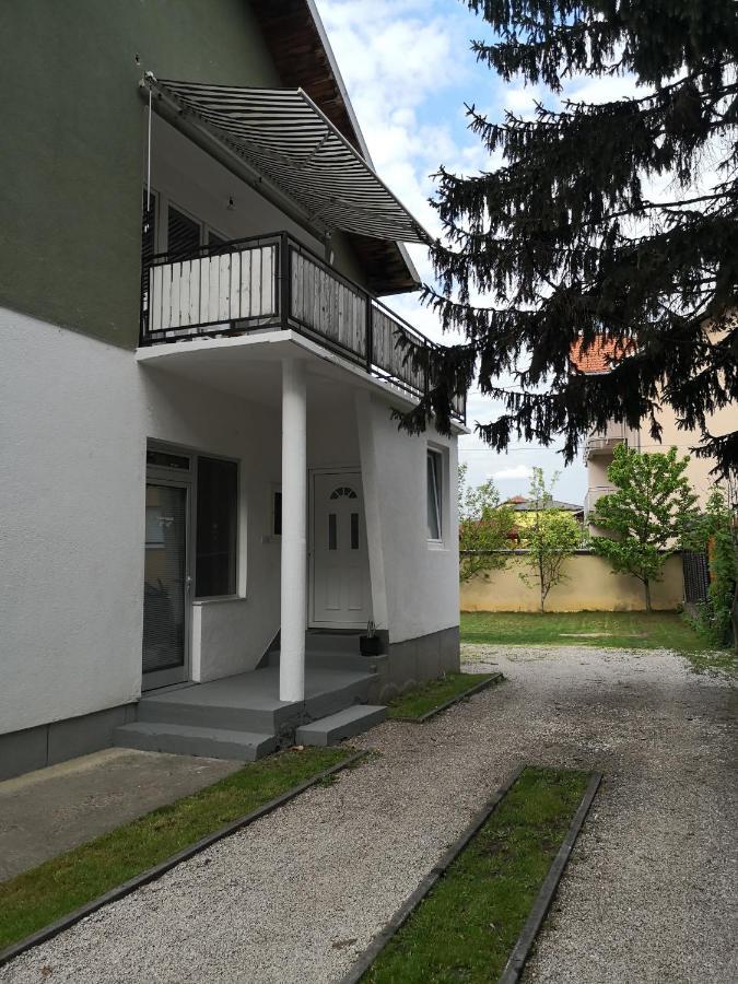 Apartman Sana Lux Διαμέρισμα Sanski Most Εξωτερικό φωτογραφία